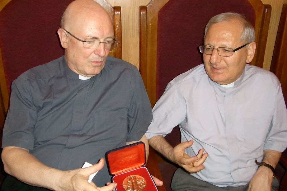 Giudici con il patriarca Sako nel 2011 - .