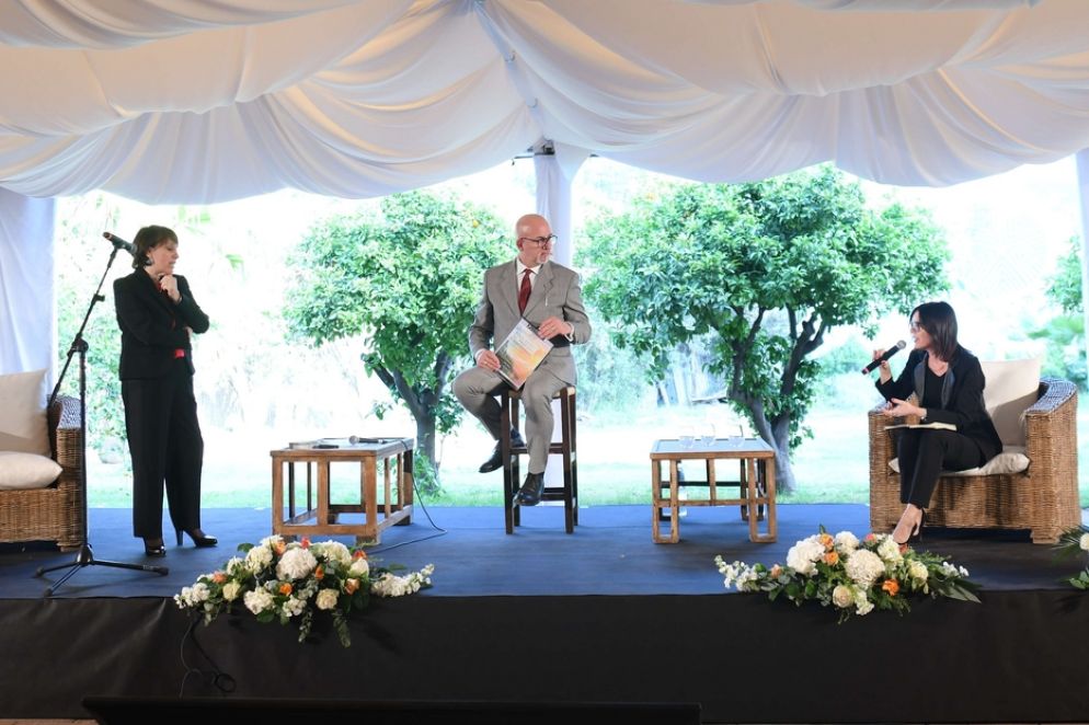 Il palco del Convegno: Caterina Mirisola, Gianni Cervellera e Annalisa Atzei ("Sulcis Iglesiente Oggi") - Foto Carla Picciau