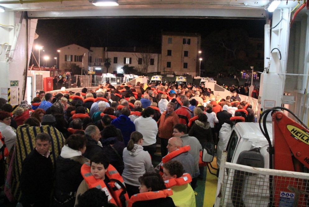 I naufraghi della Costa Concordia - Ansa