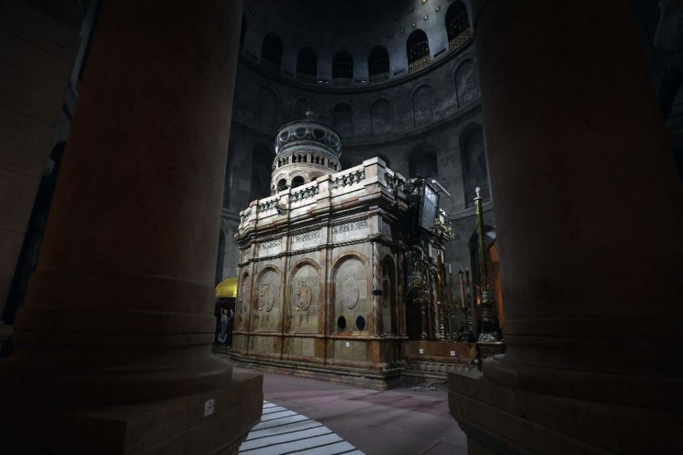 La chiesa del Santo Sepolcro senza pellegrini a Gerulsamenne - Ansa