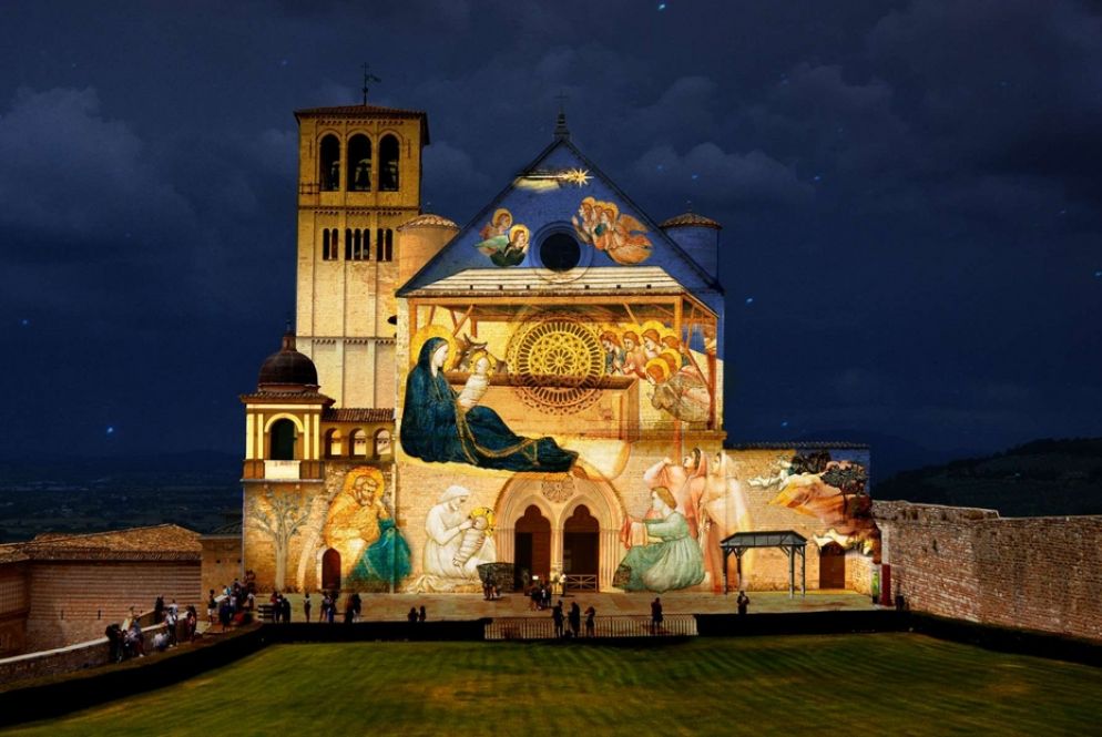 Le videoproiezioni di Natale sulla faccia della Basilica di San Francesco ad Assisi - Sacro Convento di Assisi
