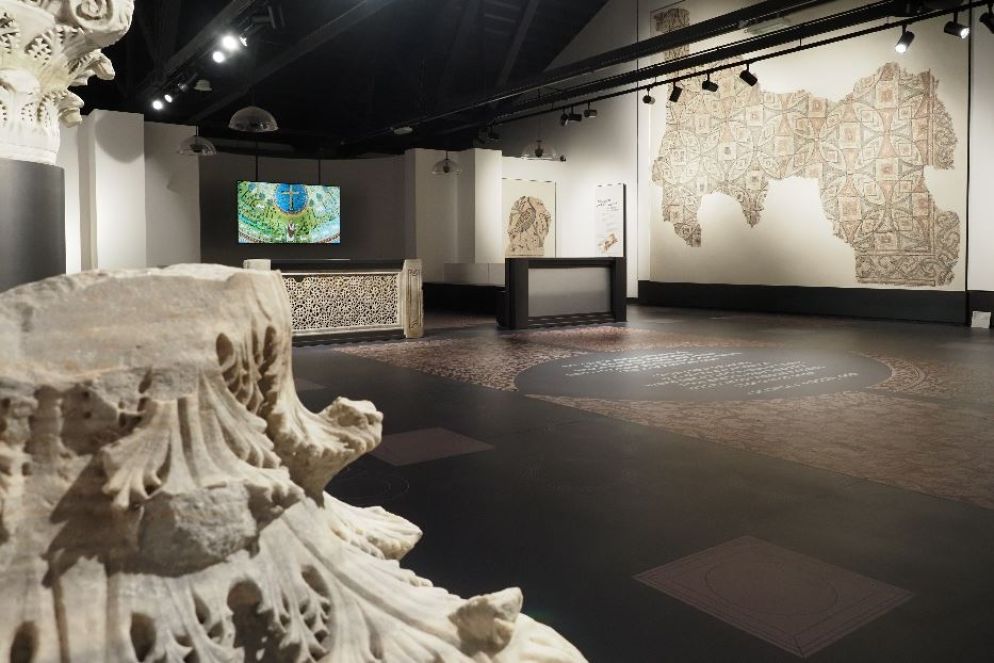 Alcuni scorci dell’allestimento della sezione "Pregare a Ravenna" - Classis Ravenna – Museo della Città e del Territorio