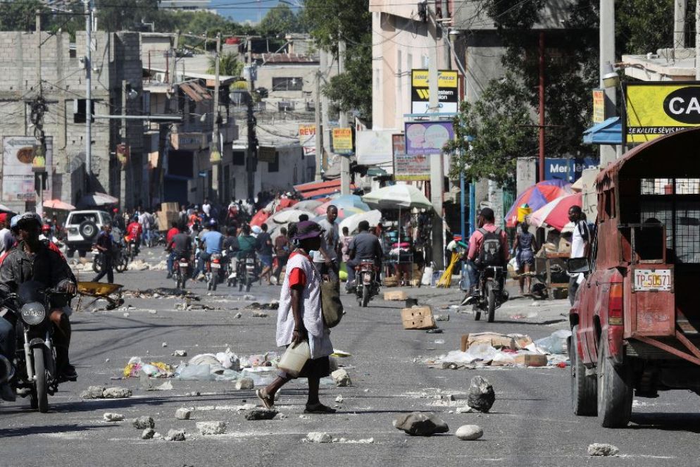 Torna il caos nel centro della capitale di Haiti Port-au-Prince - Reuters