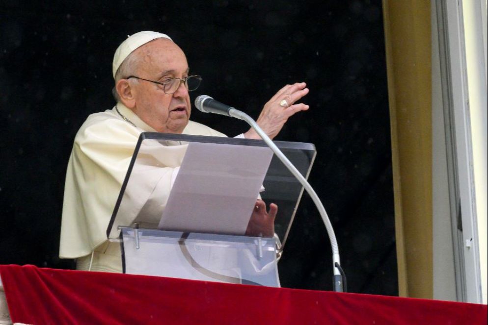 Il Papa alla preghiera dell'Angelus nel giorno del Corpus Domini (2 giugno 2024) - Vatican Media