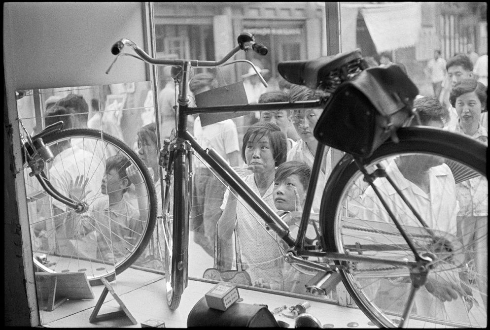 Henri Cartier-Bresson. China, Beijing, 1958 - © Fondation Henri Cartier-Bresson - Magnum Photos