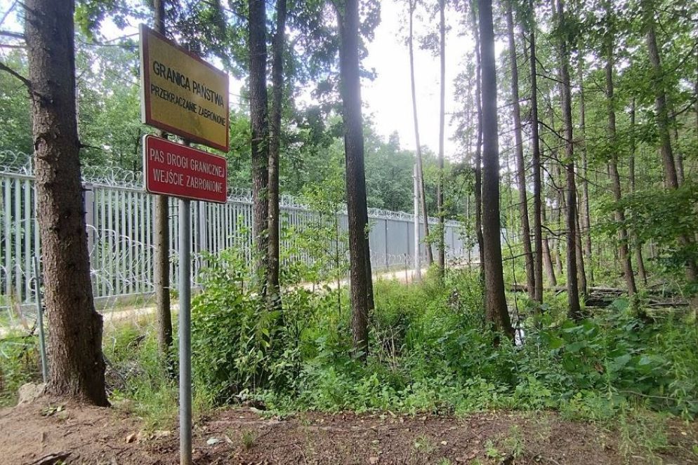 La barriera al confine tra Polonia e Bielorussia - .