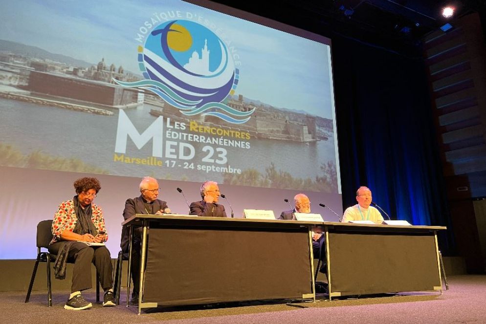La conferenza stampa con l'arcivescovo Giuseppe Baturi, segretario generale della Cei, a Marsiglia per gli “Incontri del Mediterraneo” - Gambassi