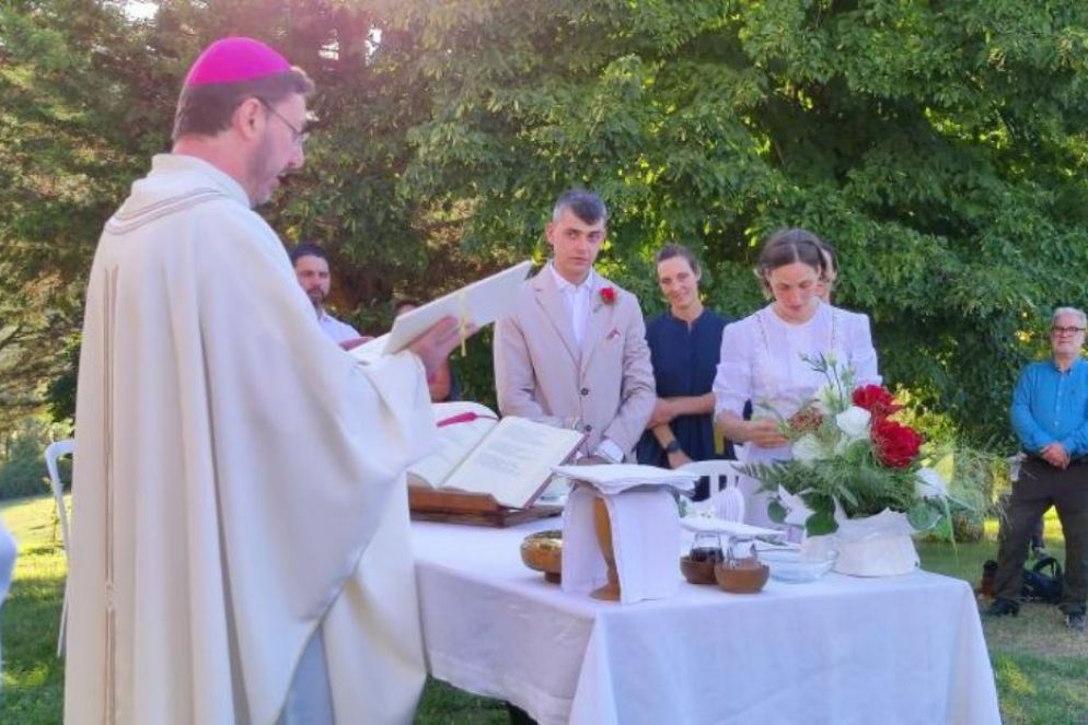Il matrimonio celebrato all'eremo di San Pietro in Vigneto - undefined