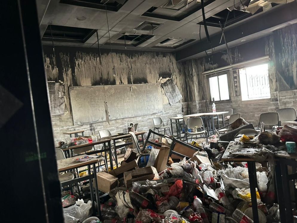 Come appare oggi una delle aule della scuola superiore - Rosary Sister School - Gaza