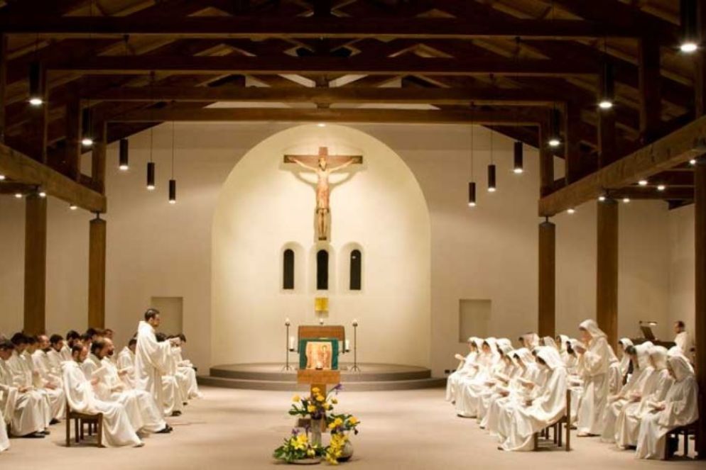 La Comunità di Bose in preghiera - Foto di archivio