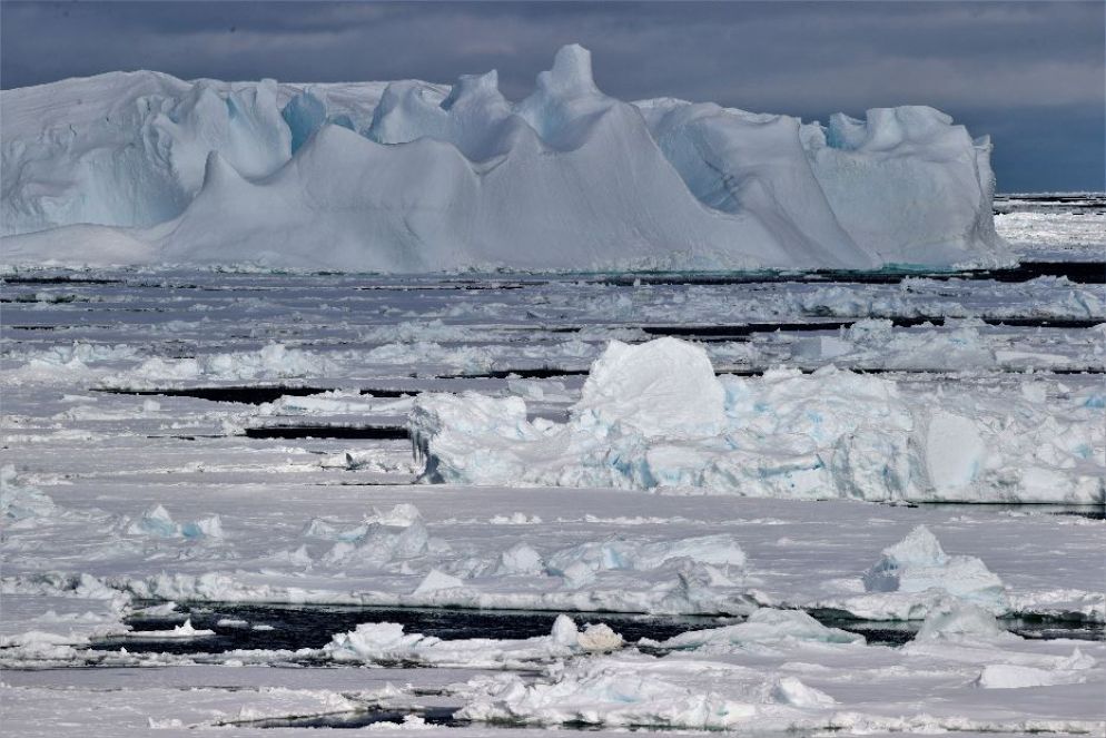 La nave "Laura Bassi" ha raggiunto il punto navigabile più a sud della Terra - Valentino