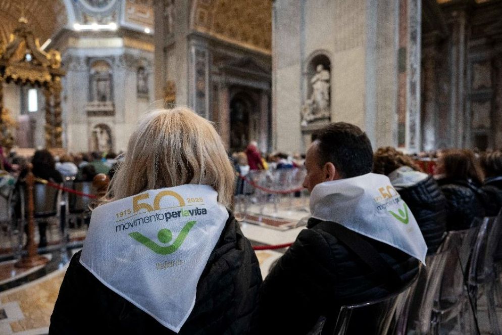 Pellegrini del Movimento per la Vita in San Pietro - Agenzia Romano Siciliani
