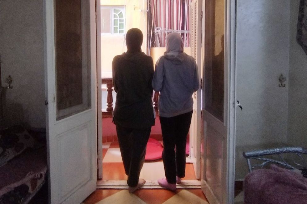 Reem e sua sorella, nella casa in cui sono ospitate nel distretto di El Matarya al Cairo - Francesca Ghirardelli