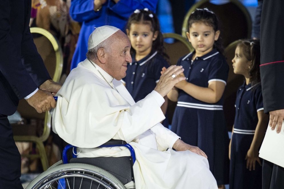 L'arrivo di papa Francesco all'Incontro mondiale delle famiglie - Siciliani
