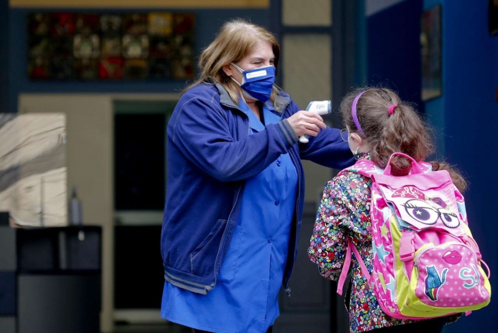 Controlli anti Covid alla ripresa della scuola - Ansa