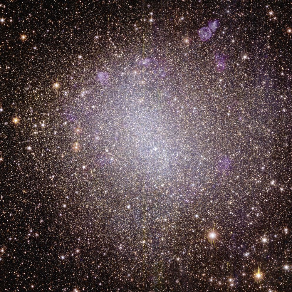 Galassia irregolare NGC 6822 - Esa