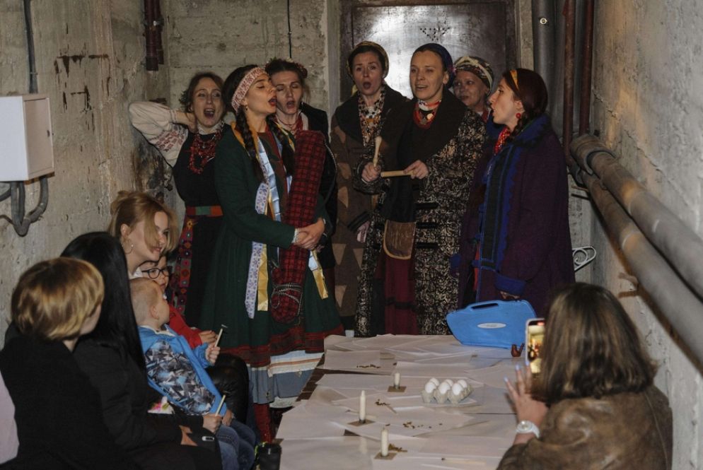 La Pasqua in un rifugio antiaereo a Leopoli - Ansa