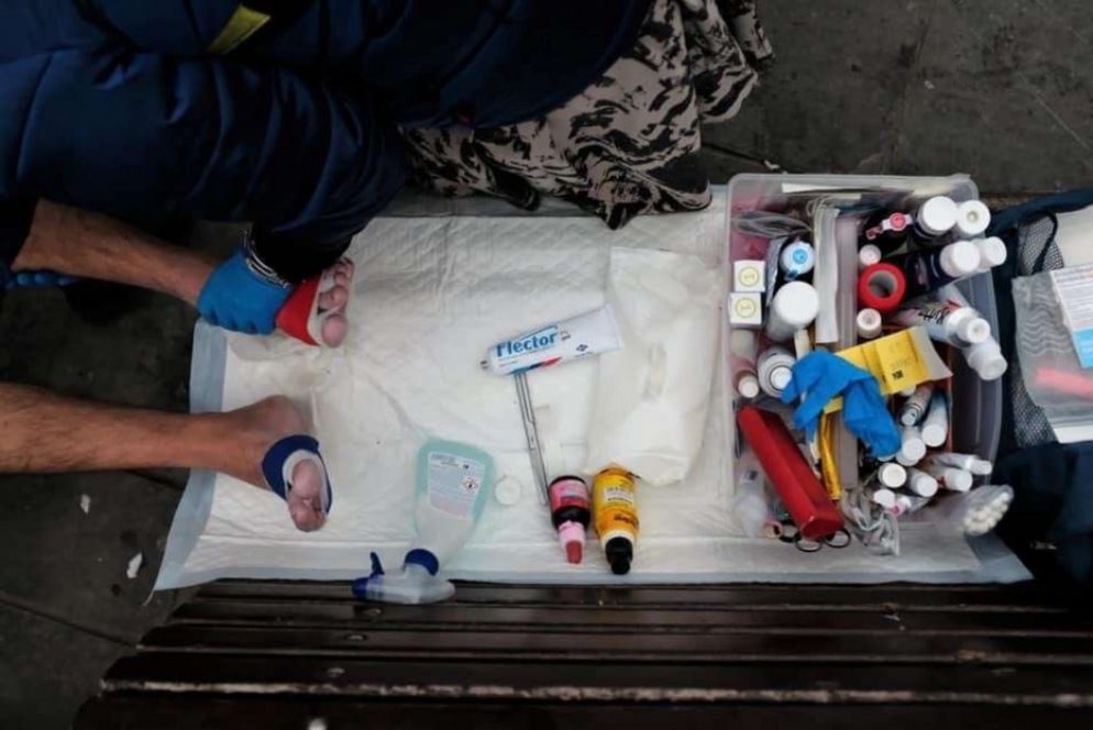 Lorena e i suoi volontari si prendono cura dei migranti arrivati a Trieste lungo la rotta balcanica - Linea d'Ombra