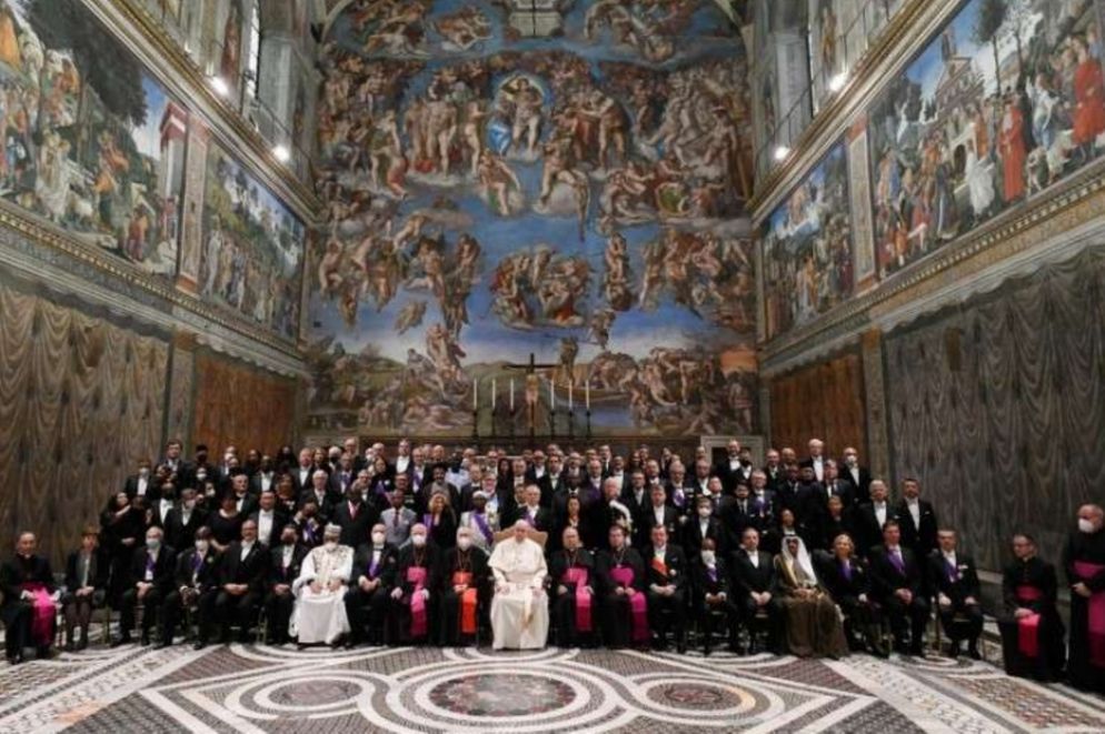 Il Papa incontra il corpo diplomatico - Vatican Media