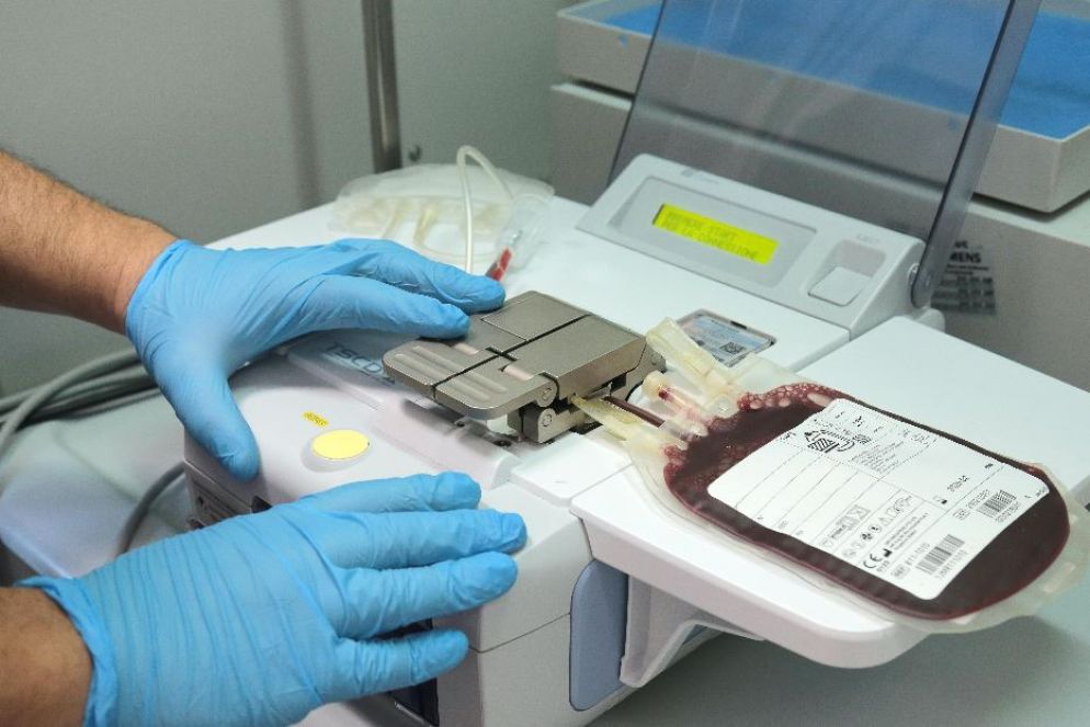 Una sacca di sangue nei laboratori dell'Irccs Casa Sollievo della Sofferenza - (c)Michele Martino