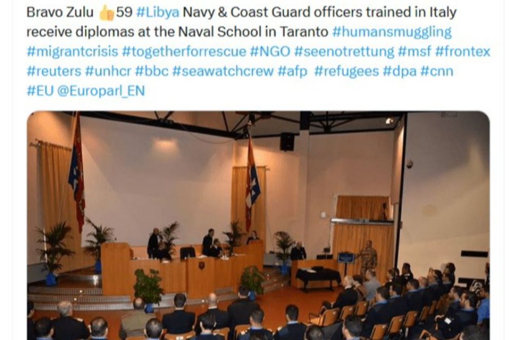 Un tweet del 2017 con cui il profilo @rgowans pubblicava una foto di personale libico addestrato in Italia - .