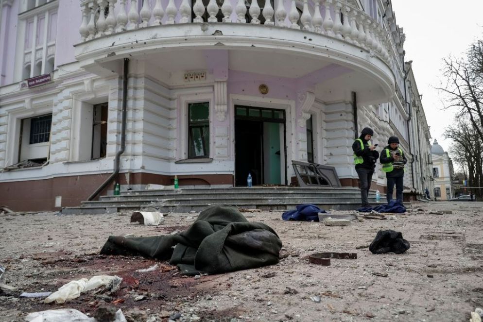 La strage della Domenica delle Palme a Sumy: la via della città dove sono piombati due missili russi - Reuters