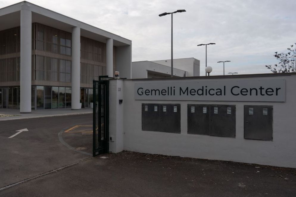 necessitafotografica.com