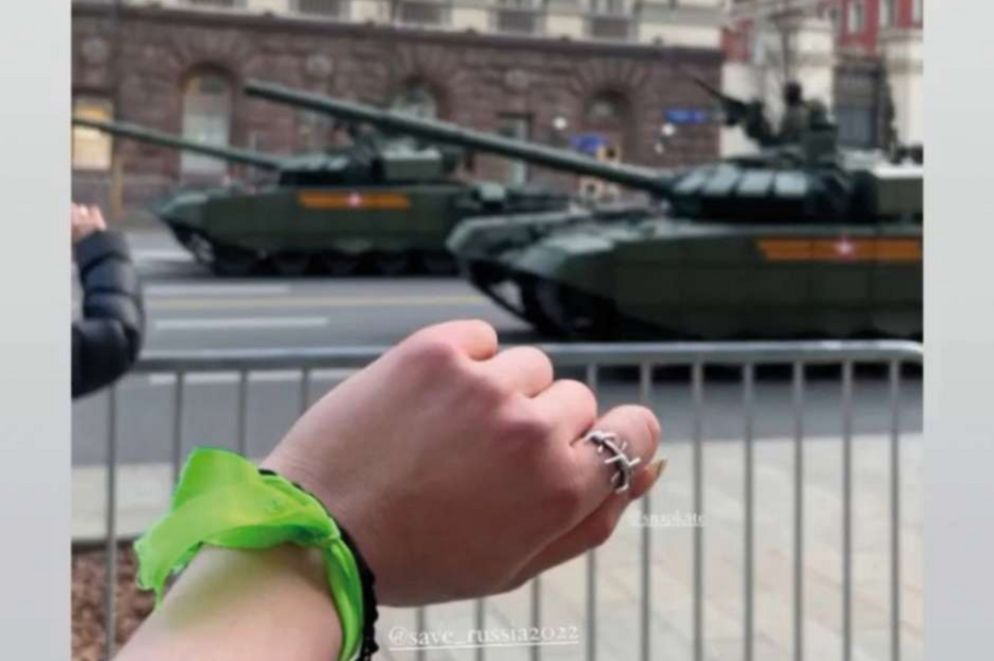 Le immagini dei nastri rilanciate dall'account Save Russia - .