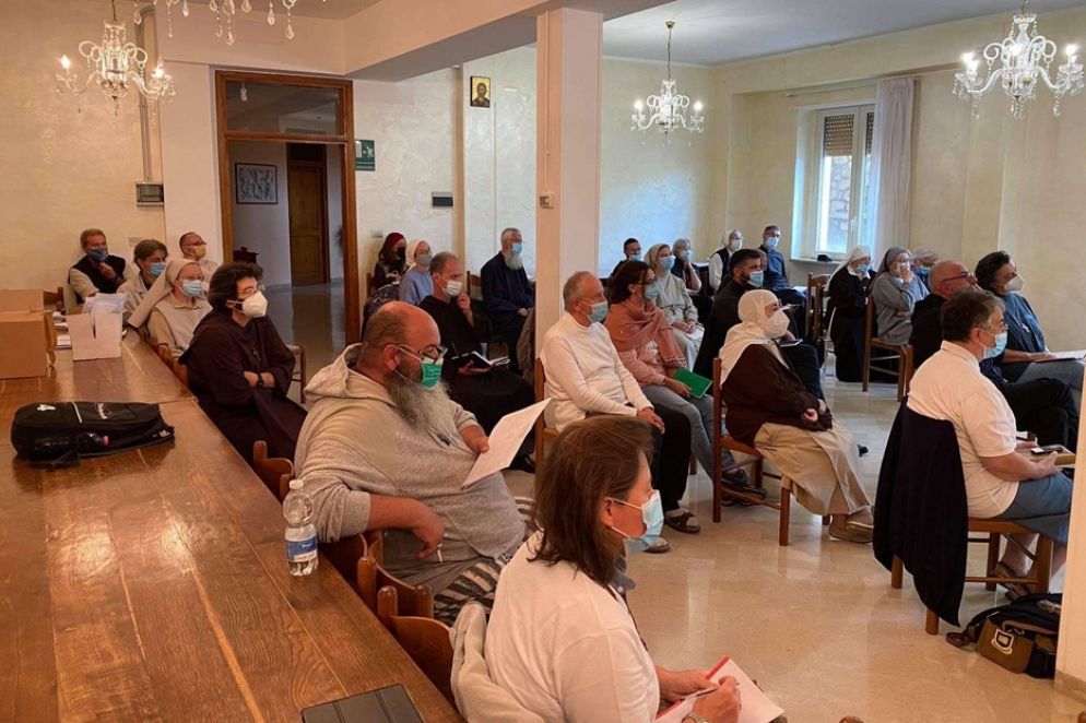 Gli eremiti al convegno di Castelpetroso - .