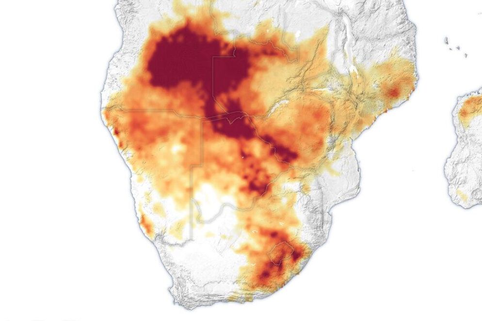Le aree arancioni e rosse mostrano l'aridità del suolo in Africa meridionale - NASA