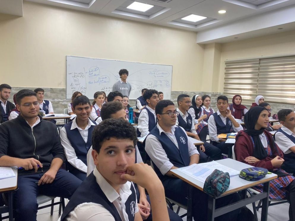 Una classe nei giorni precedenti al conflitto - Rosary Sister School - Gaza