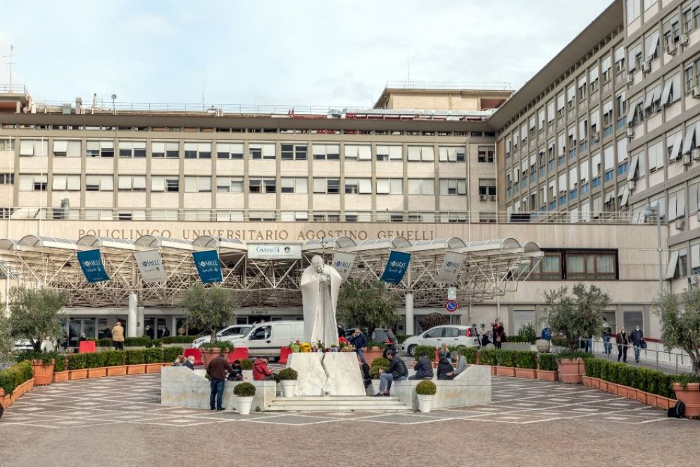 L'ingresso del Policlinico Gemelli