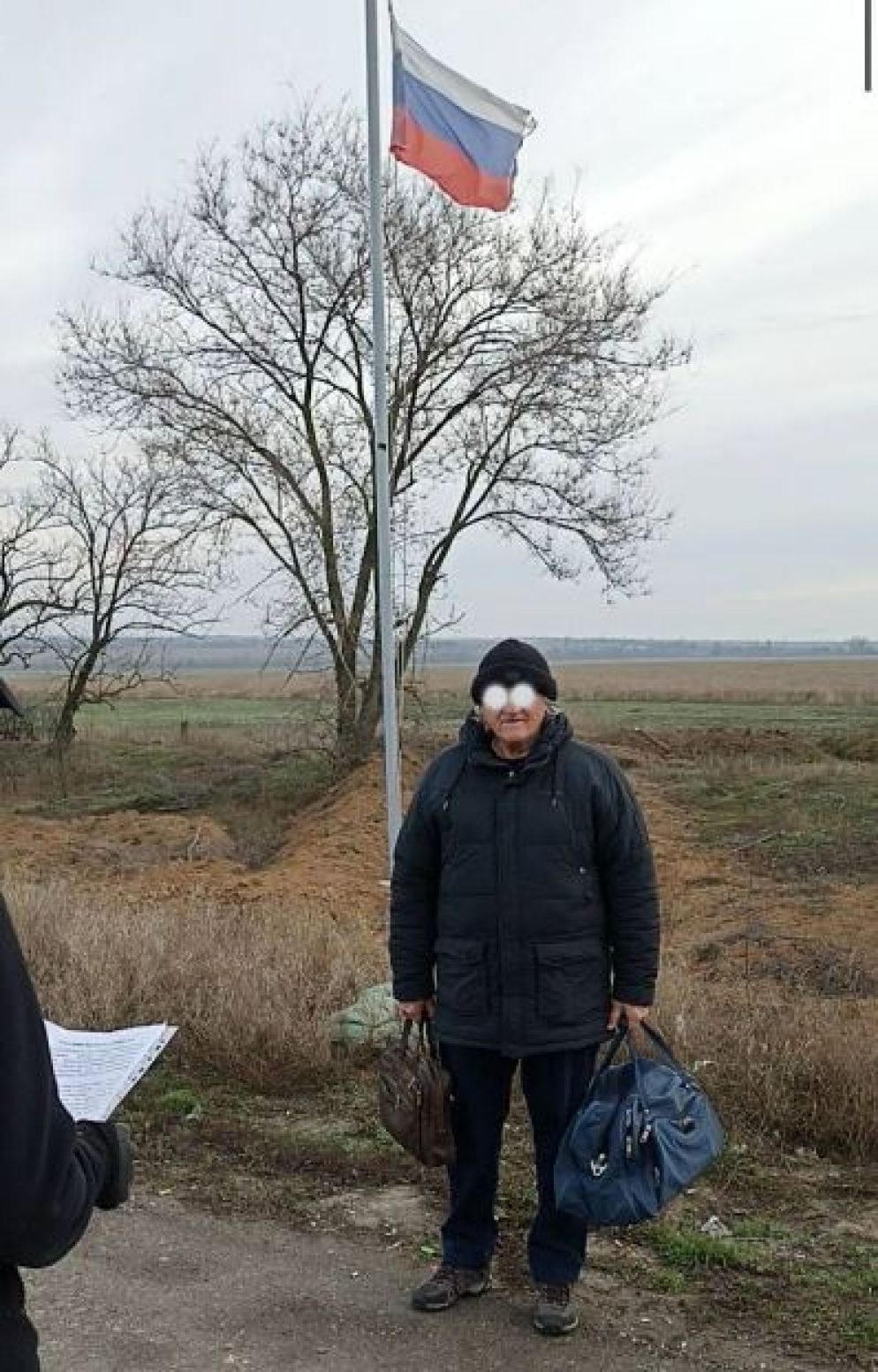 Il fotogramma di uno dei video con le espulsioni degli ucraini "sgraditi" dai territori occupati - Avvenire/Telegram