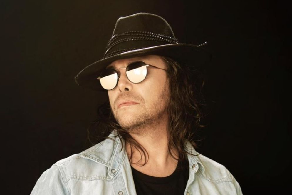 Gianluca Grignani porta a Sanremo un commovente brano su suo padre