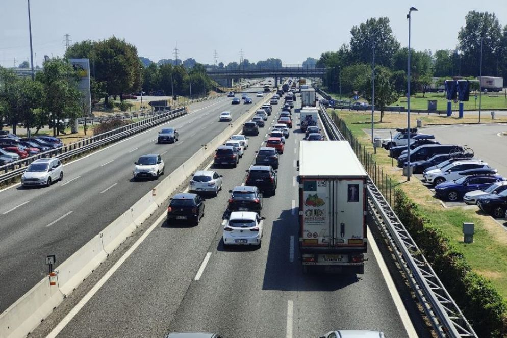 I prossimi giorni potrebbero essere caratterizzati da ingorghi - Ansa
