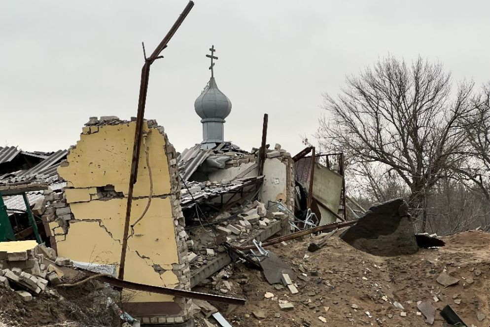 Una chiesa bombardata dai russi nel Donbass - Gambassi