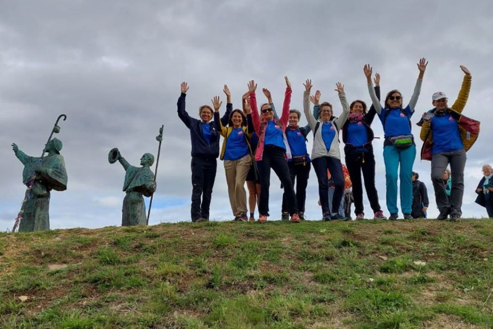 Finalmente in vista della cattedrale all'orizzonte: il monumento al pellegrino - Avvenire