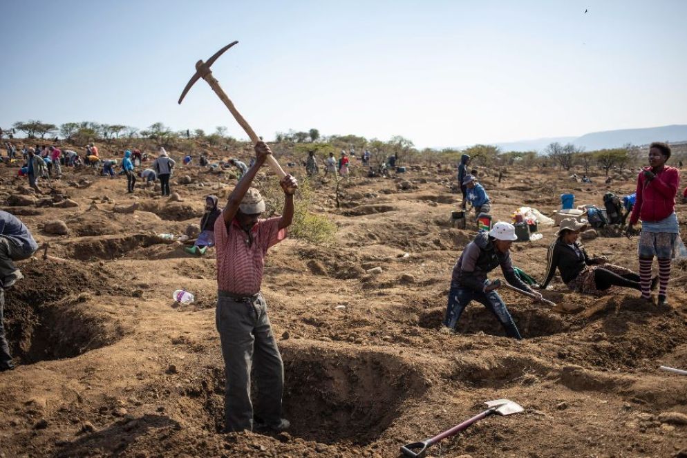 Una miniera in Sudafrica - ANSA