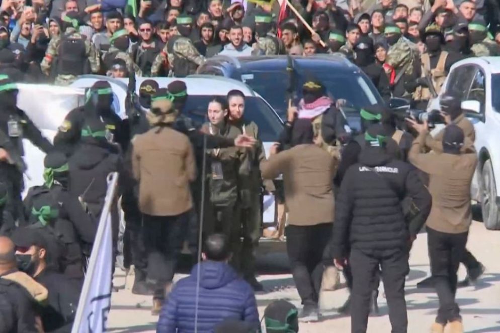 Il momento della liberazione delle 4 soldatesse - REUTERS