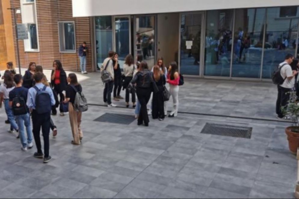 Un’immagine di studenti universitari nel cortile d’ingresso della sede romana della Lumsa - Lumsa
