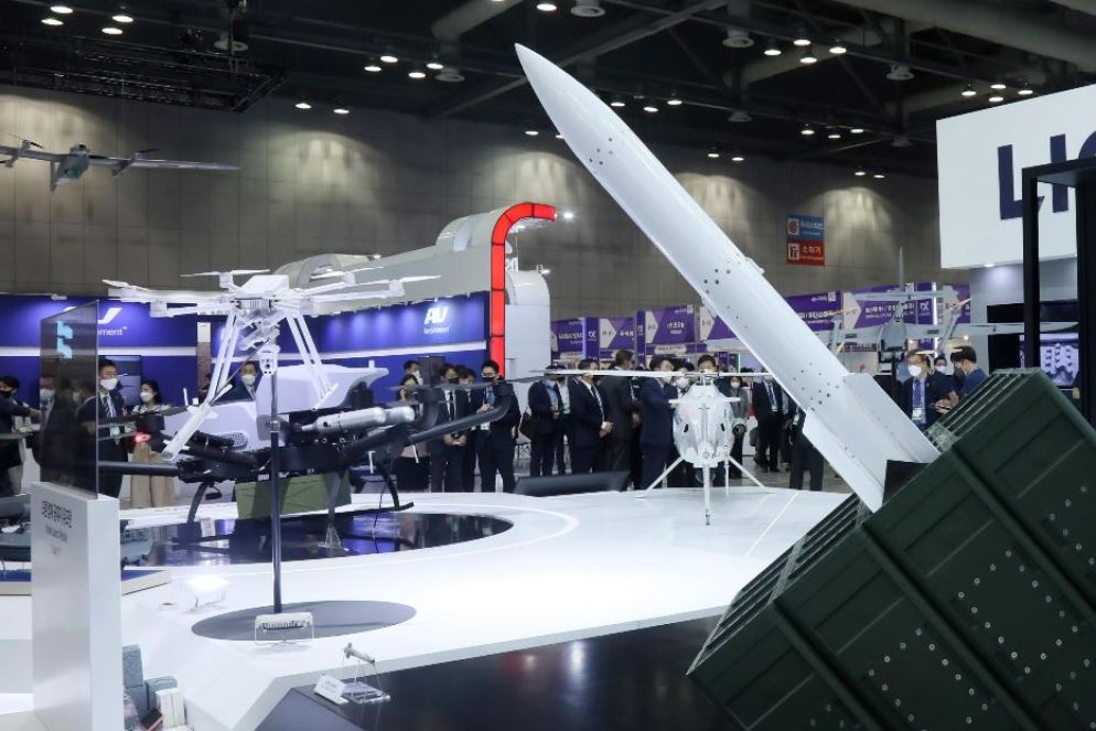 Il mercato delle armi è in continua espansione - ANSA