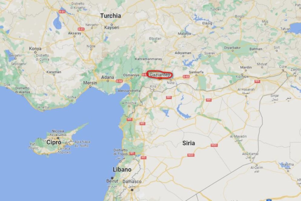 La zona dov'è avvenuto il sisma, sul confine tra Turchia e Siria. In rosso, è cerchiato l'epicentro