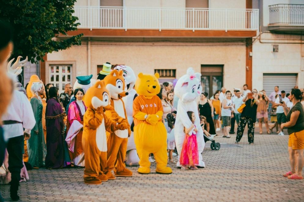 Montalbano di Fasano, nel Brindisino, dice addio al piccolo Ivan, il bimbo "guerriero" che lottava da tempo contro un tumore. Lo ha annunciato la famiglia sui social. Un mese fa, dopo l'appello della mamma, decine di associazioni di volontari trasformarono Montalbano in una piccola Disneyland - Ansa