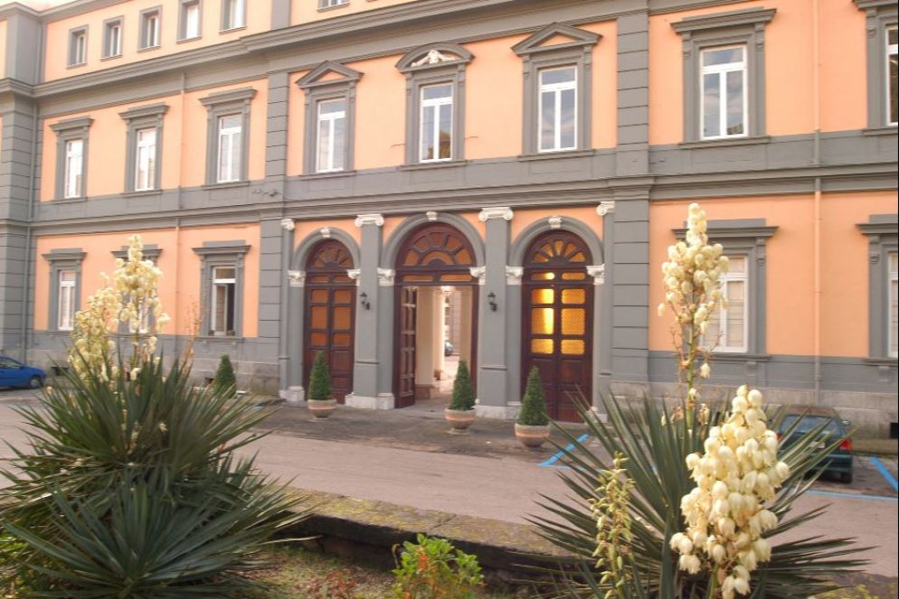 L'esterno del seminario di Napoli - .