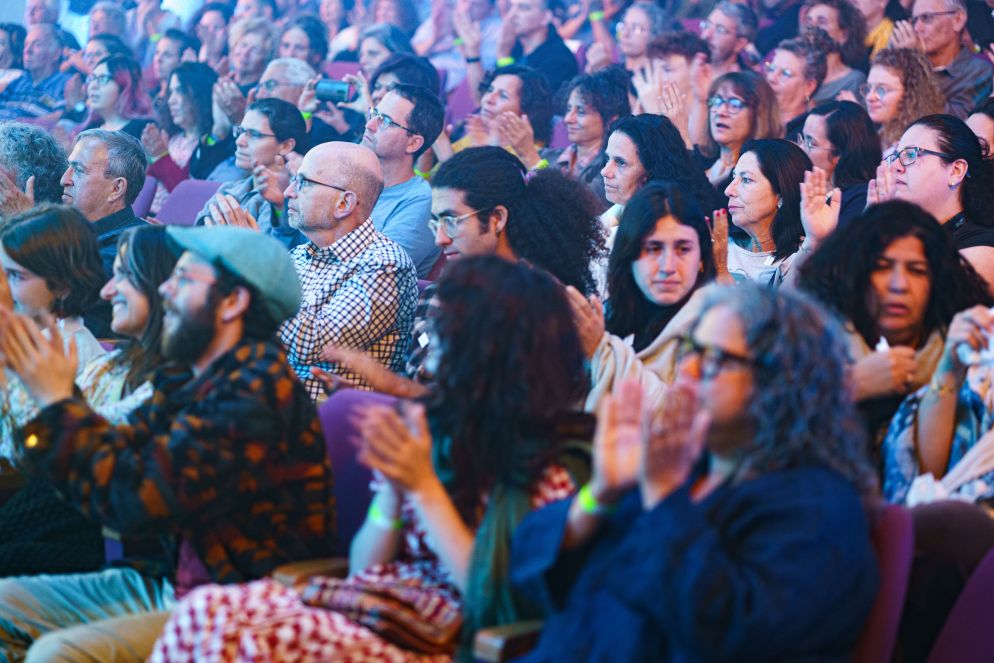 Trecento invitati erano presenti alla cerimonia - Tal Badrak