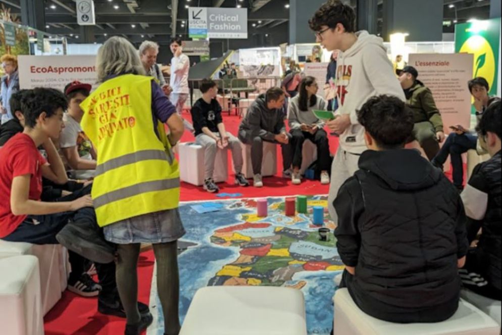 La giornata del venerdì alla fiera Fa' la cosa giusta è stata dedicata agli incontri con le scuole - Avvenire