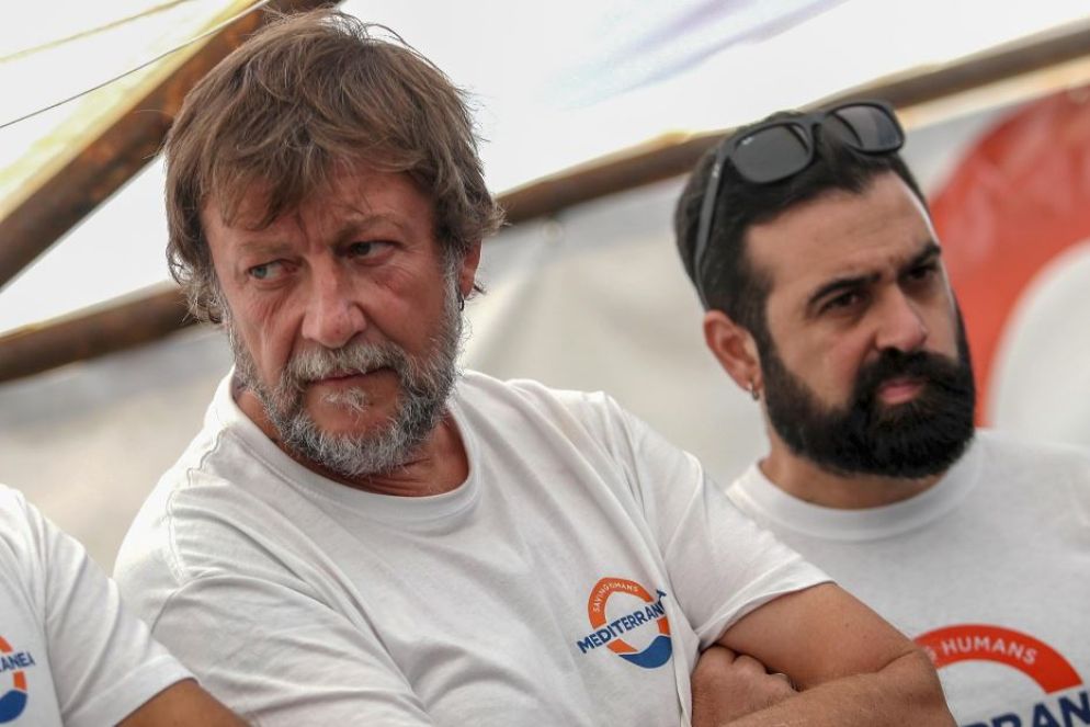 Luca Casarini e il suo impegno nei soccorsi civili dei migranti con Mediterranea Saving Humans - Ansa